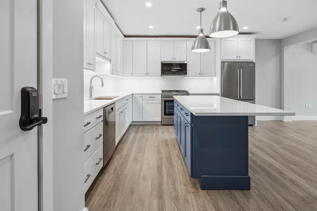 243 Skimobile Road Conway NH 03860