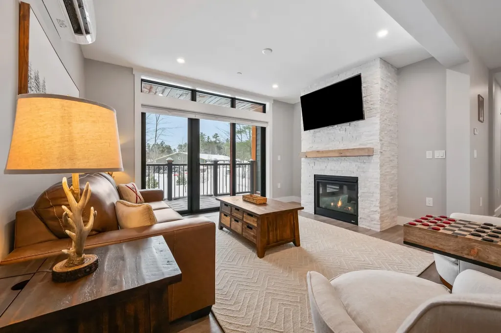 243 Skimobile Road Conway NH 03860