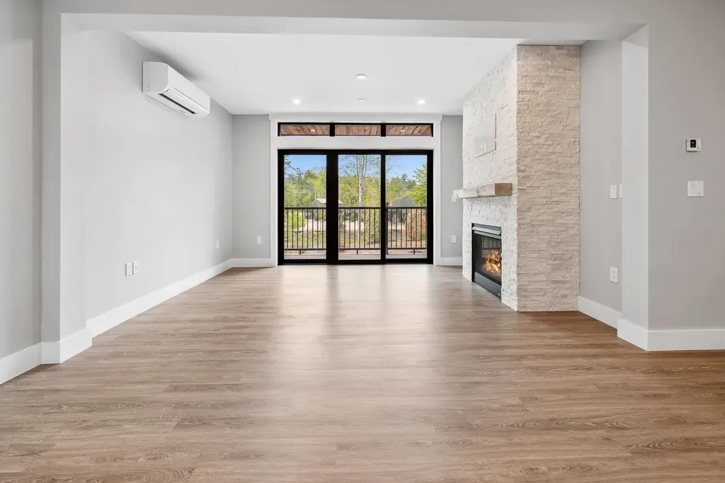 243 Skimobile Road Conway NH 03860