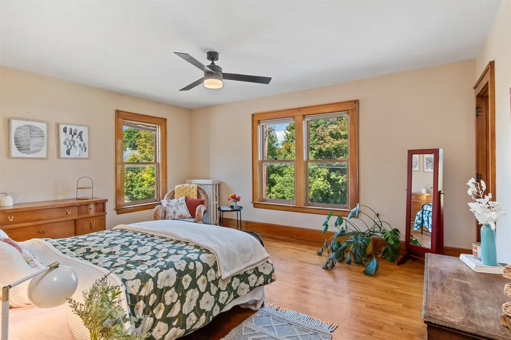 49 Hill Street Barre City VT 05641-4228