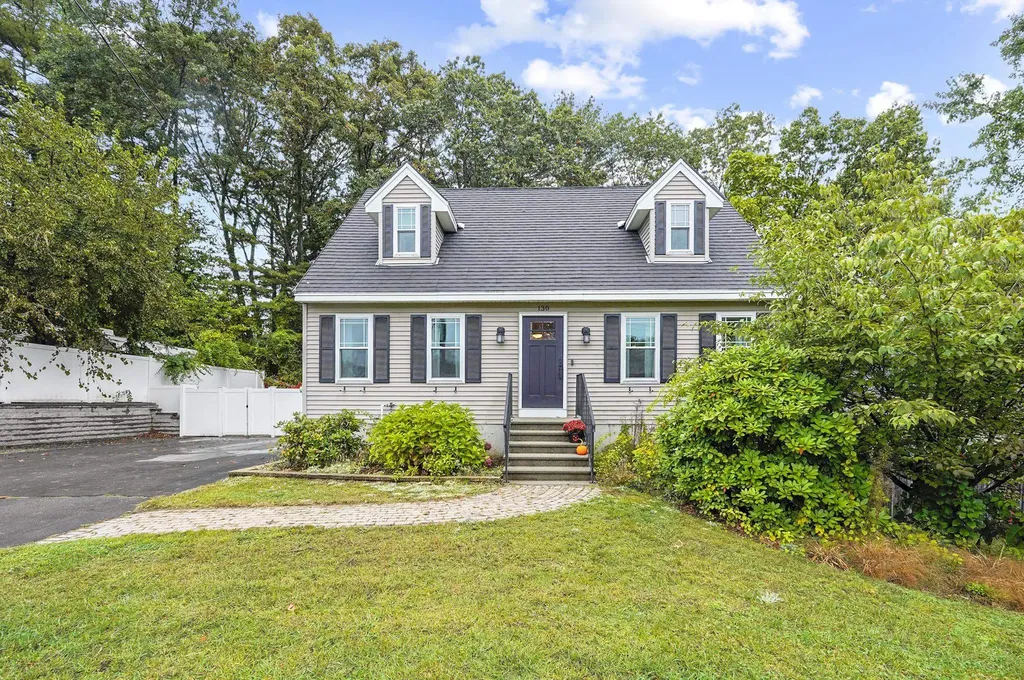 130 Linton Street Nashua NH 03060