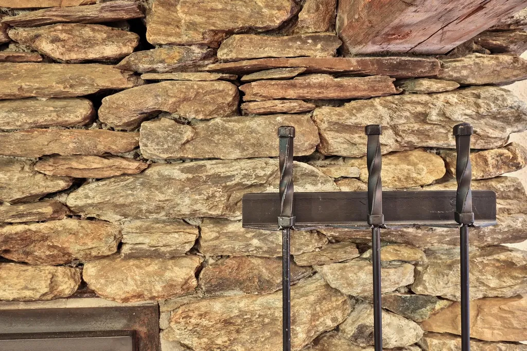 493 Kestrell Drive Plymouth VT 05056