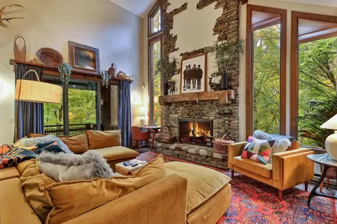 493 Kestrell Drive Plymouth VT 05056