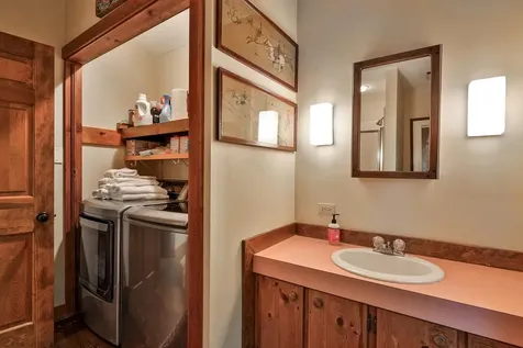 493 Kestrell Drive Plymouth VT 05056