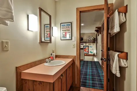 493 Kestrell Drive Plymouth VT 05056