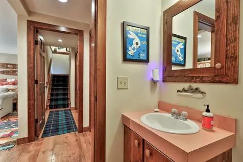 493 Kestrell Drive Plymouth VT 05056