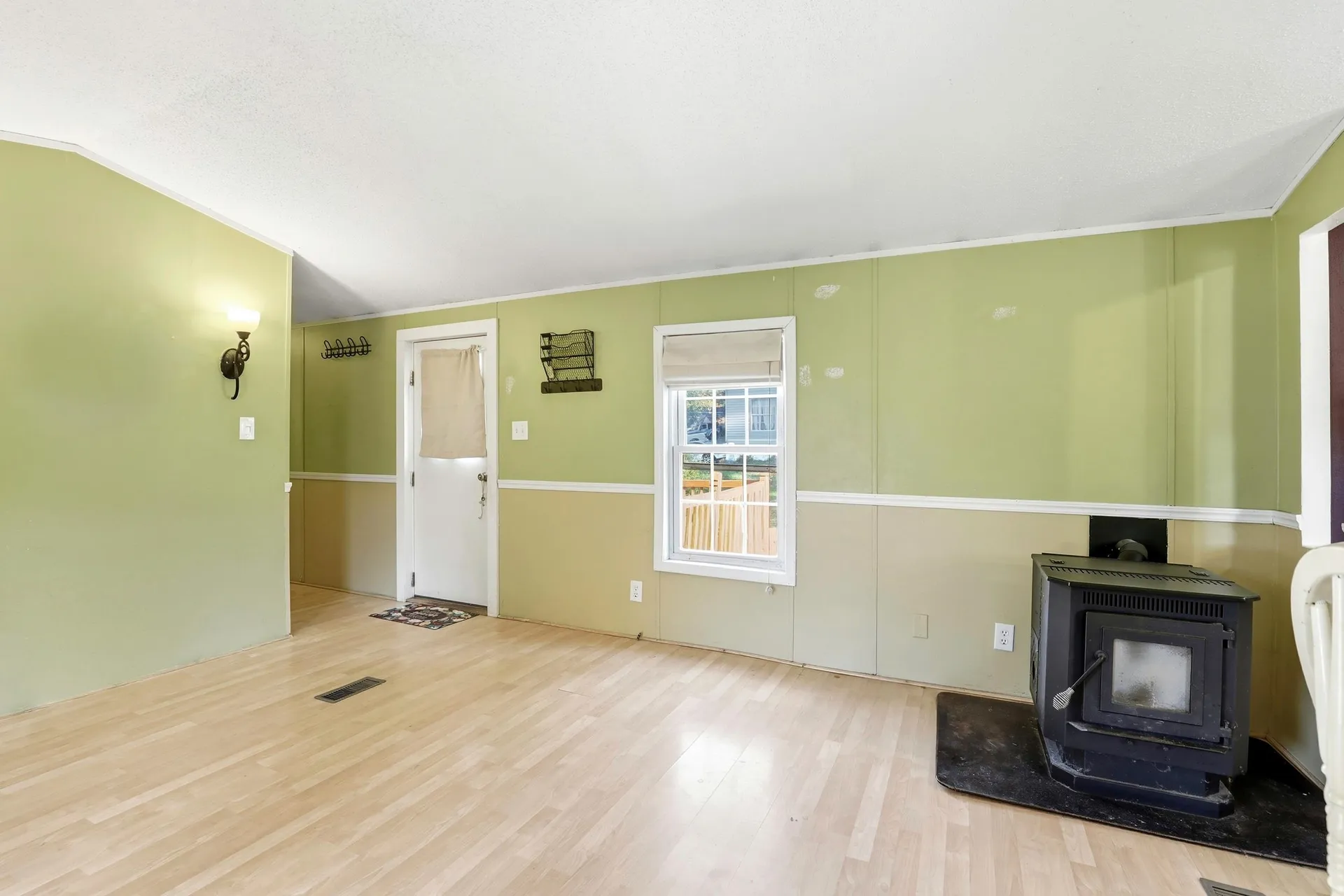 10 Lane Drive Allenstown NH 03275