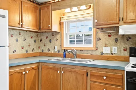 10 Lane Drive Allenstown NH 03275