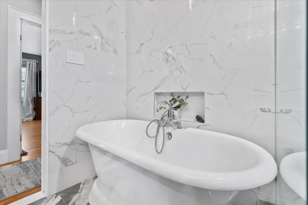 165 Taylor Street Manchester NH 03103