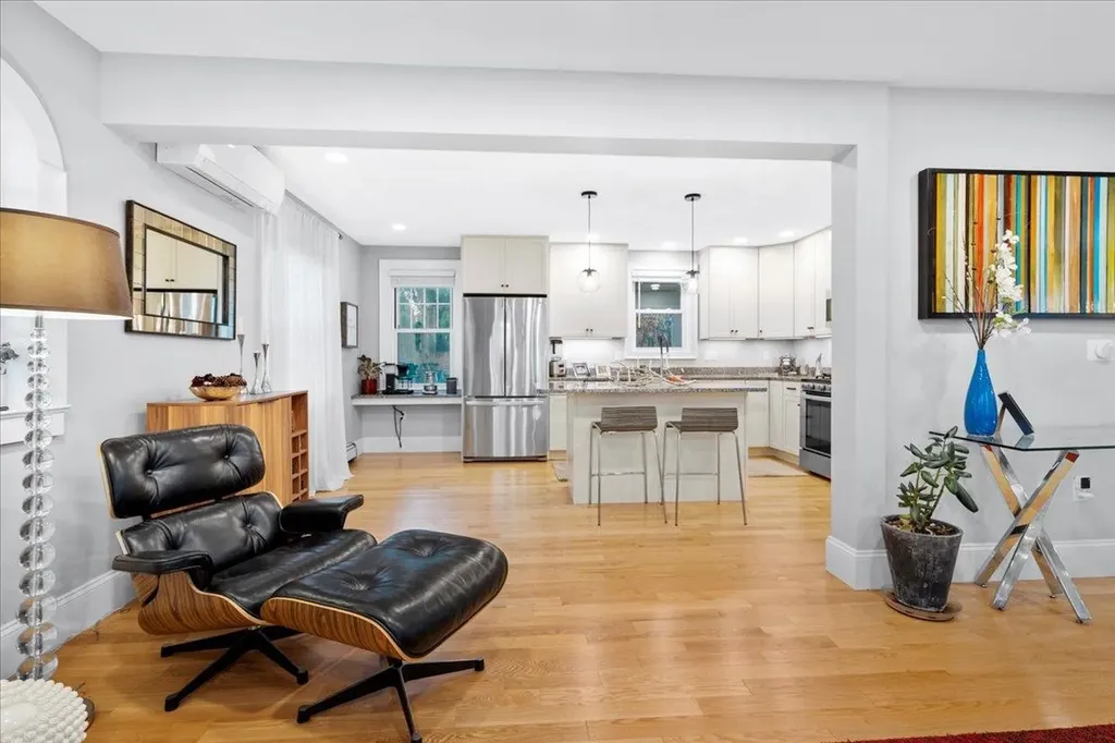 165 Taylor Street Manchester NH 03103