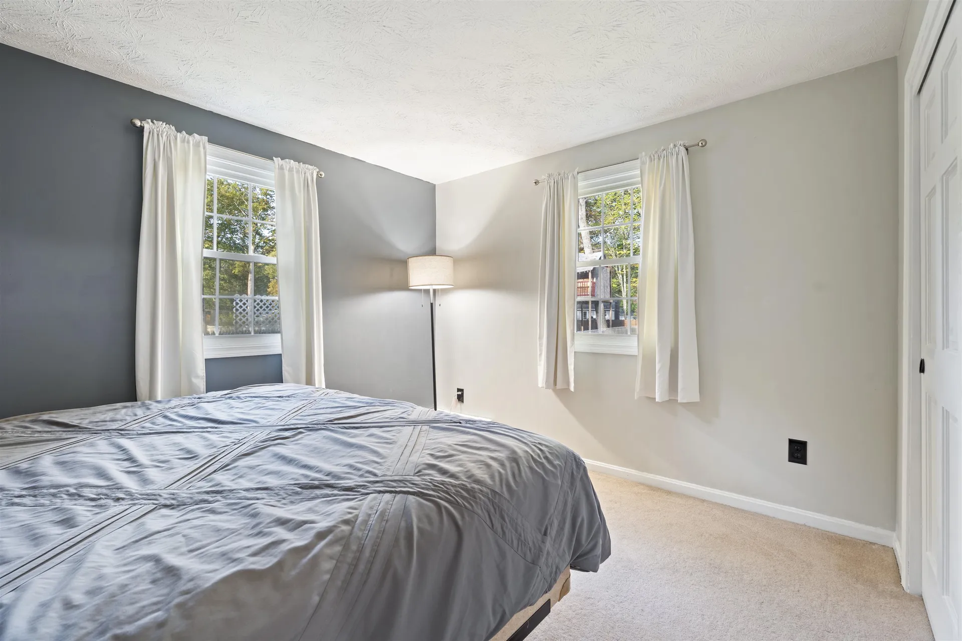 19 Vista Way Merrimack NH 03054