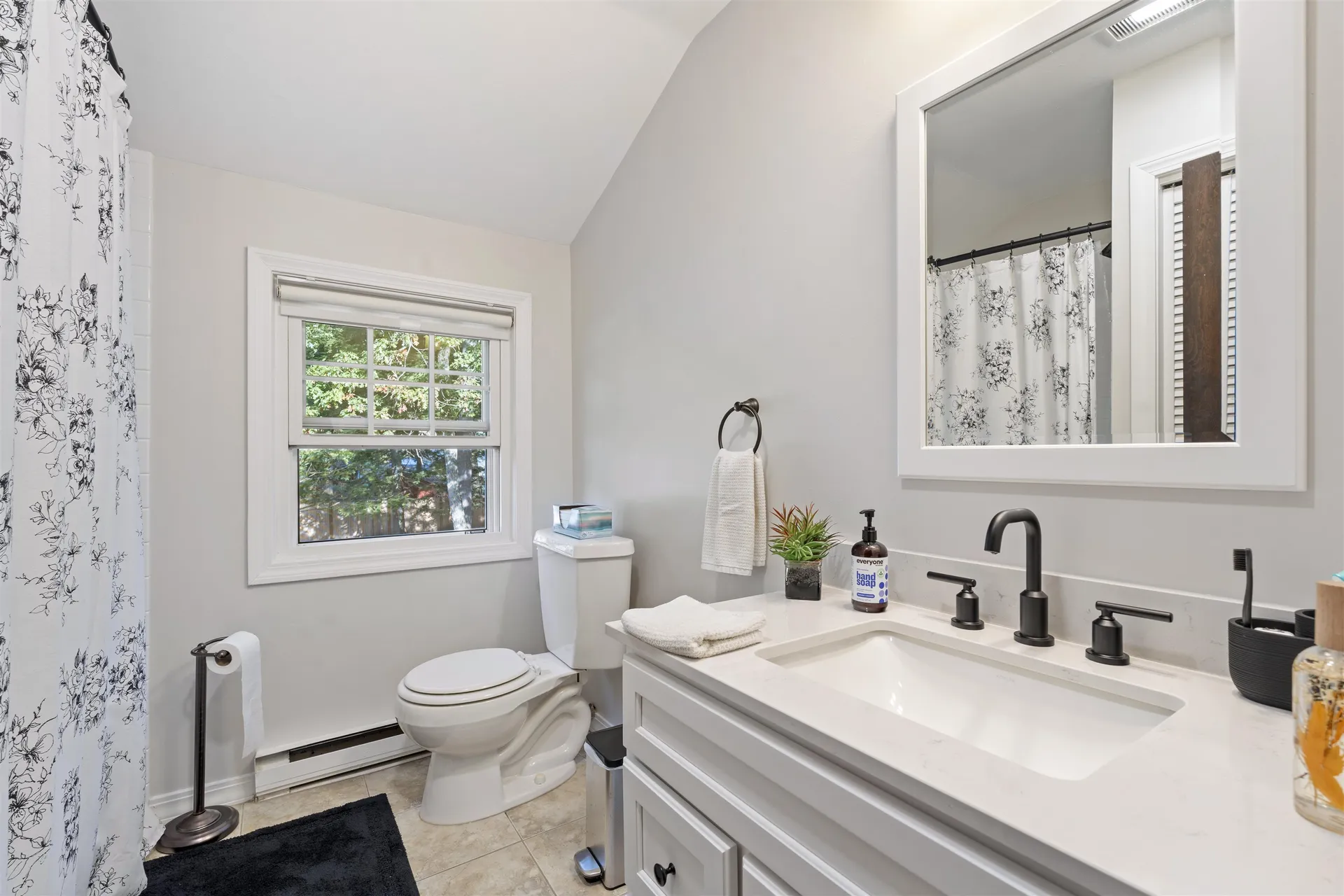 19 Vista Way Merrimack NH 03054