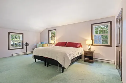 19 Vista Way Merrimack NH 03054