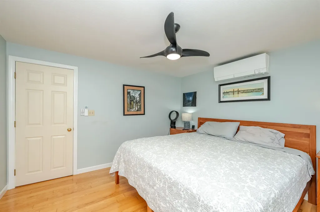 19 Alexander Drive Biddeford ME 04005