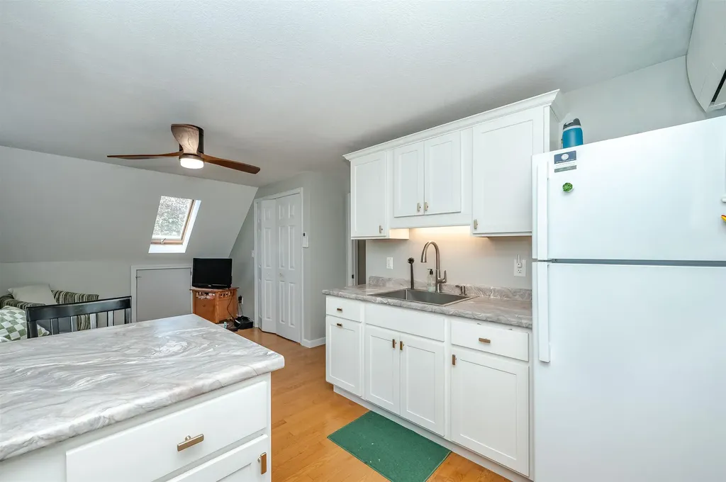 19 Alexander Drive Biddeford ME 04005