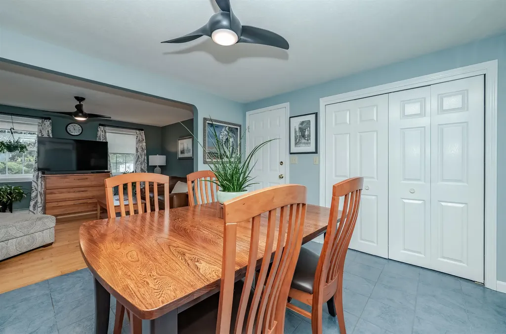 19 Alexander Drive Biddeford ME 04005