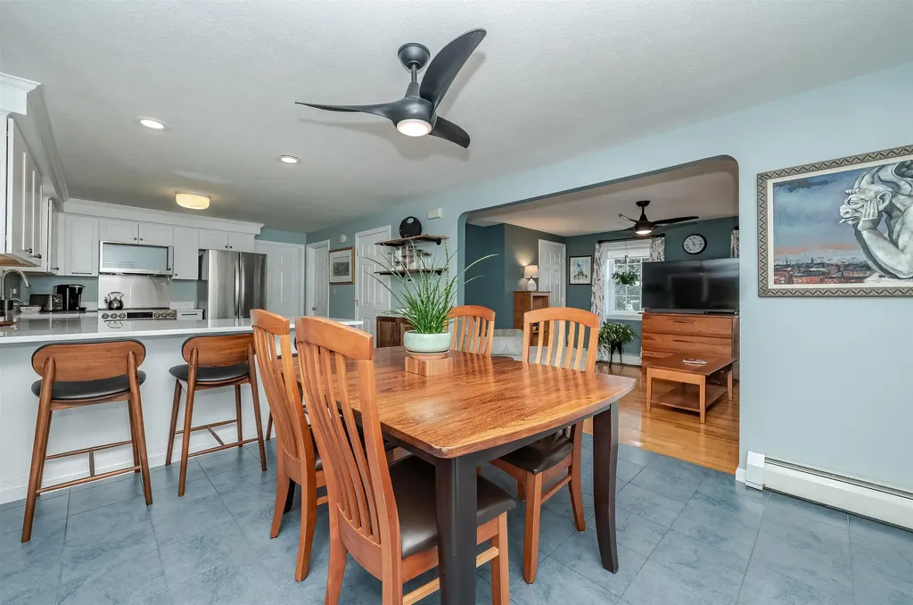 19 Alexander Drive Biddeford ME 04005