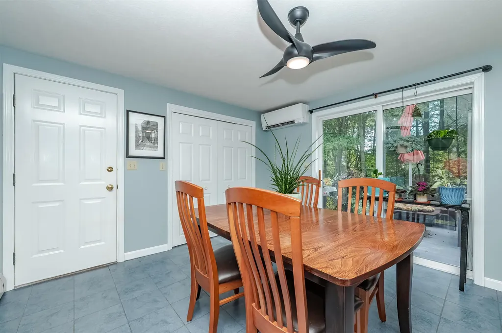 19 Alexander Drive Biddeford ME 04005