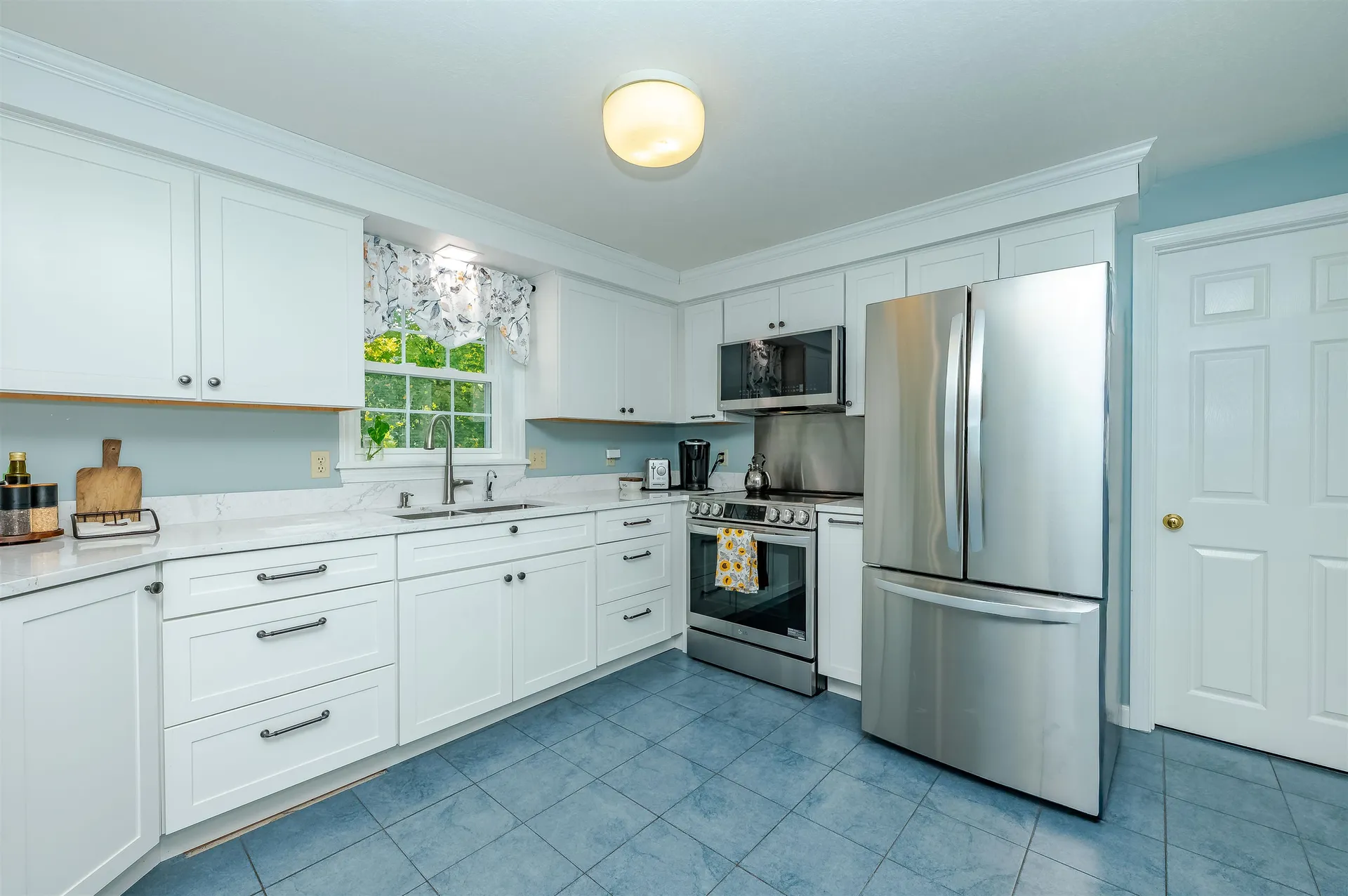 19 Alexander Drive Biddeford ME 04005