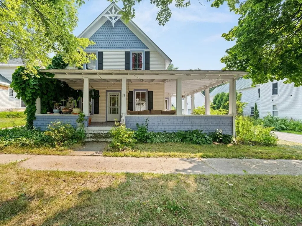 26 Mountain Street Bristol VT 05443