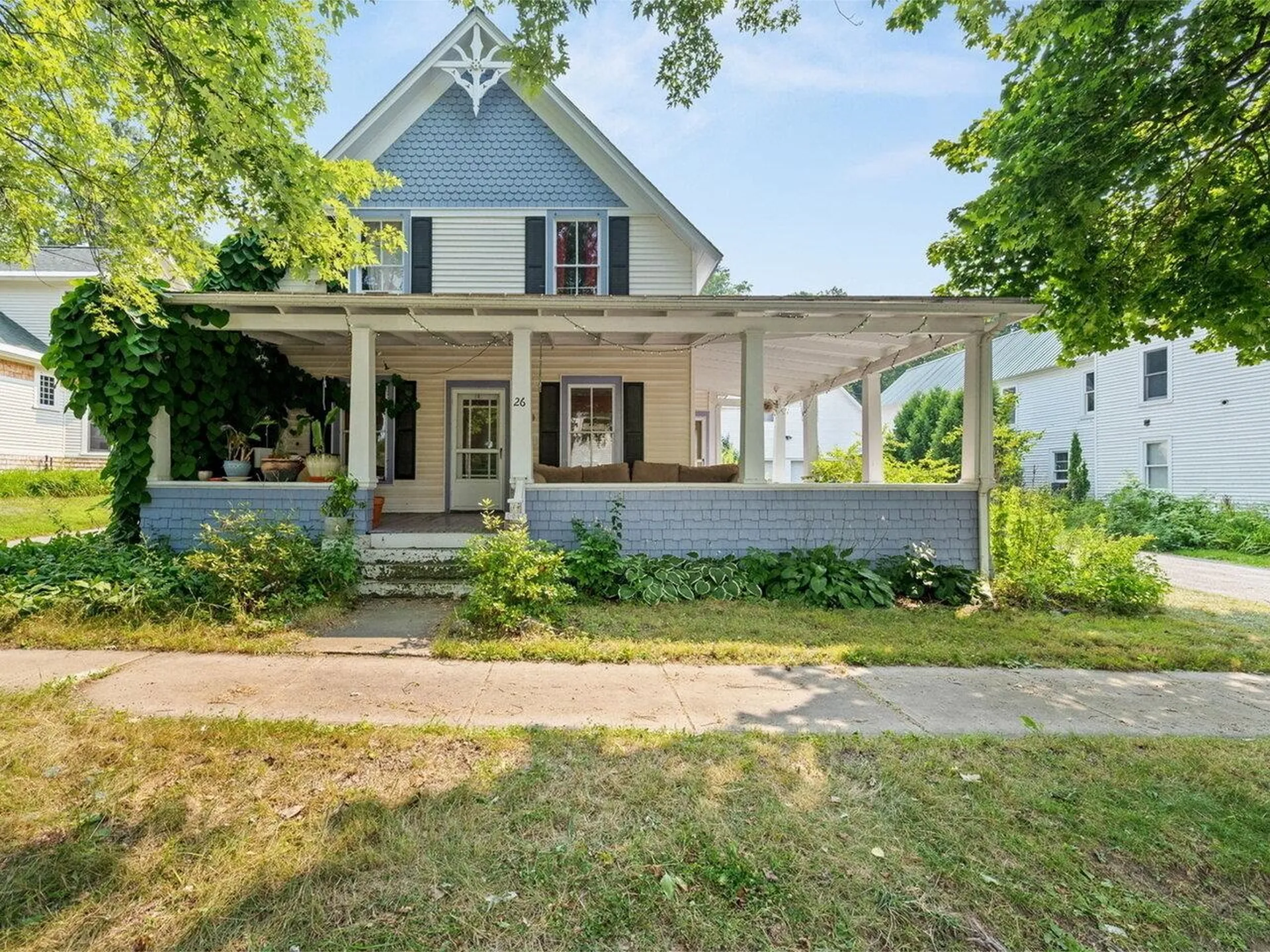 26 Mountain Street Bristol VT 05443