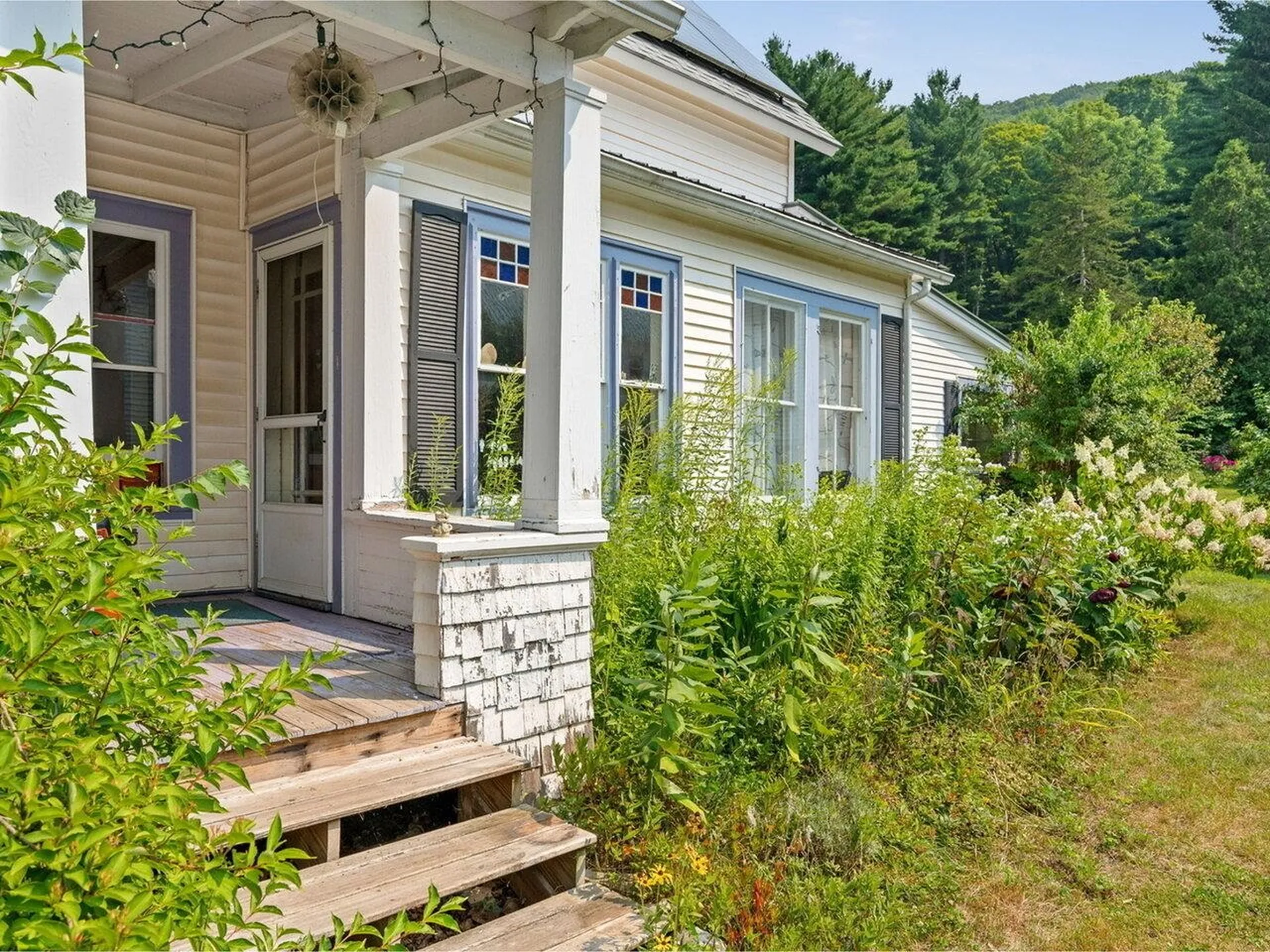 26 Mountain Street Bristol VT 05443