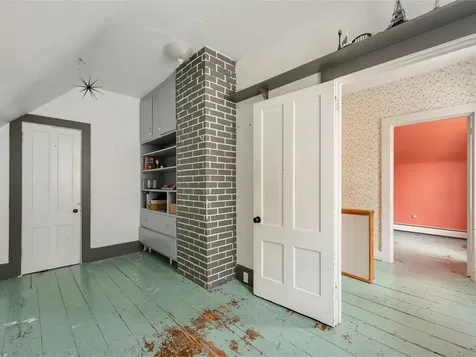 26 Mountain Street Bristol VT 05443