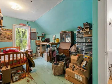 26 Mountain Street Bristol VT 05443