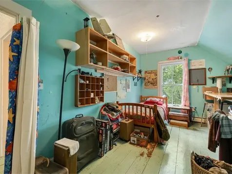 26 Mountain Street Bristol VT 05443