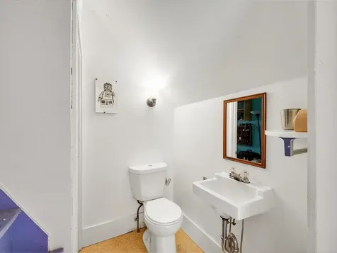 26 Mountain Street Bristol VT 05443