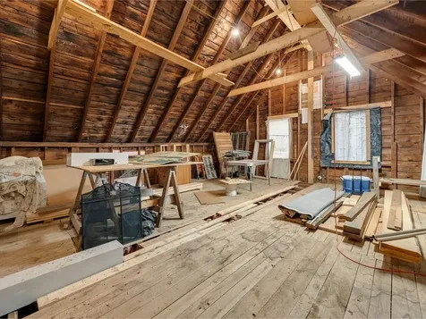 26 Mountain Street Bristol VT 05443