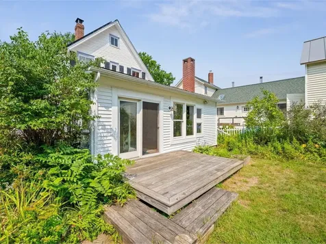 26 Mountain Street Bristol VT 05443