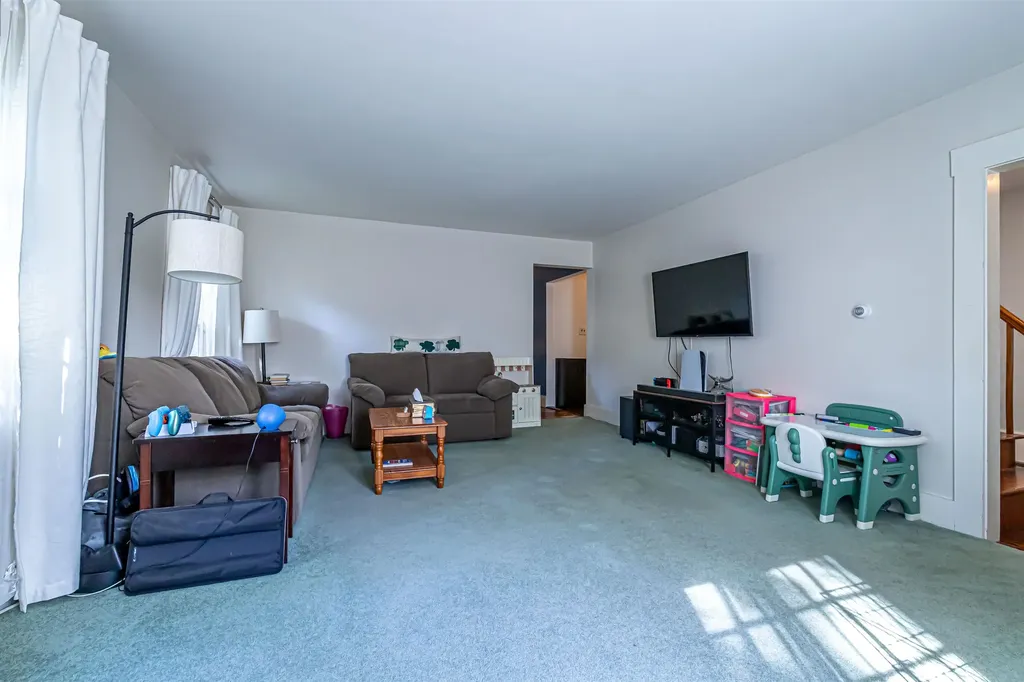 41 School Street Warner NH 03278