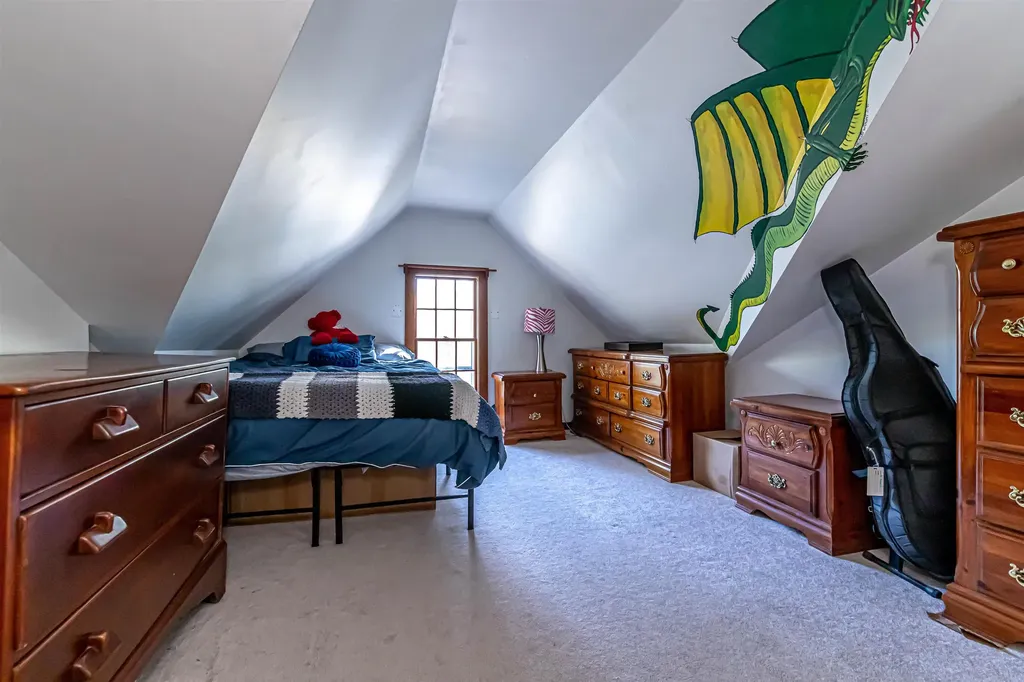 41 School Street Warner NH 03278