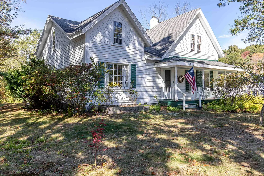 41 School Street Warner NH 03278