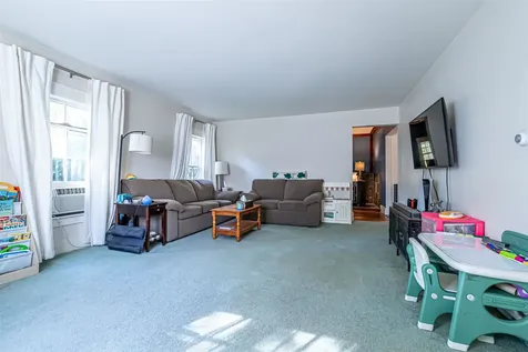 41 School Street Warner NH 03278