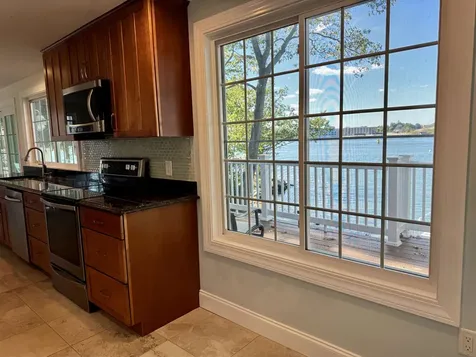 34 Mendum Avenue Kittery ME 03904