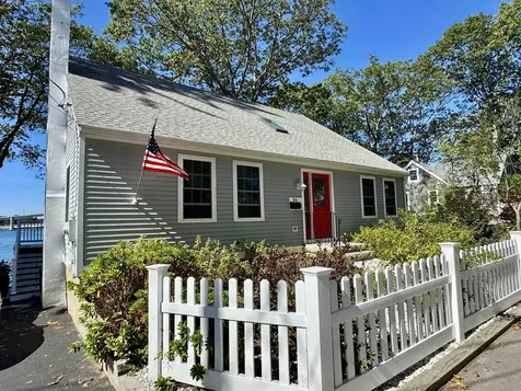 34 Mendum Avenue Kittery ME 03904
