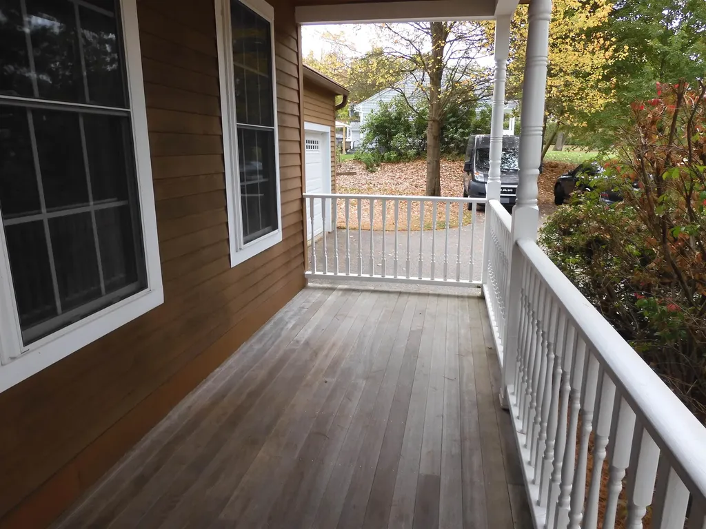 27 Martins Ferry Road Hooksett NH 03106