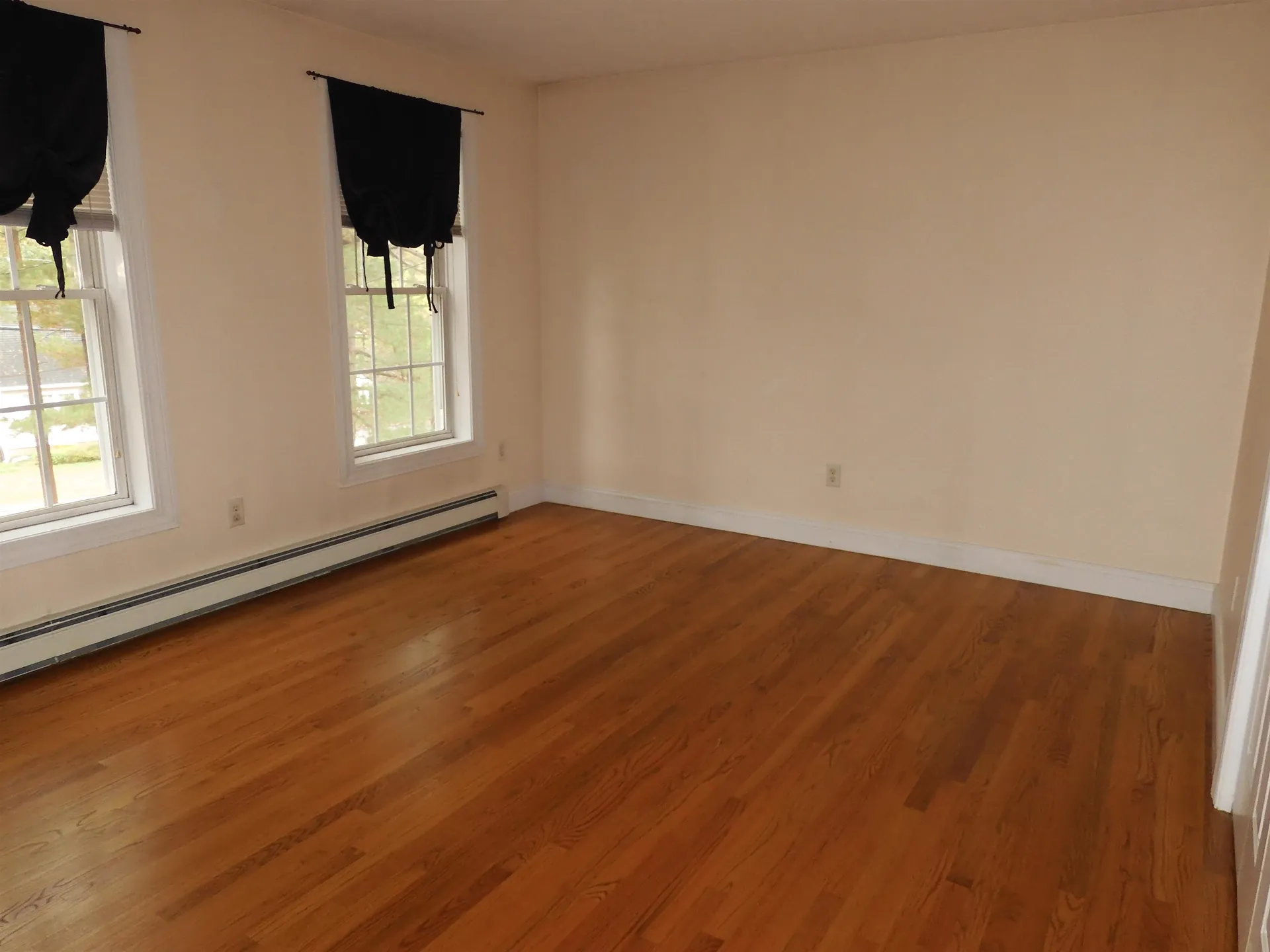 27 Martins Ferry Road Hooksett NH 03106