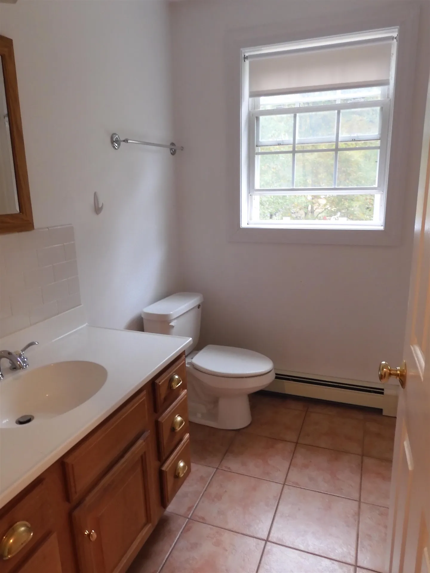 27 Martins Ferry Road Hooksett NH 03106