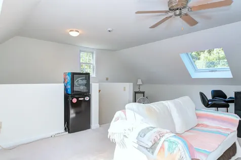 11 Sullivan Court Salem NH 03079