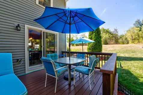 11 Sullivan Court Salem NH 03079