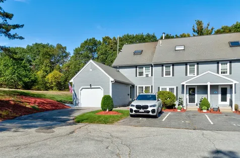 11 Sullivan Court Salem NH 03079