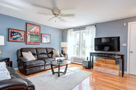 11 Sullivan Court Salem NH 03079