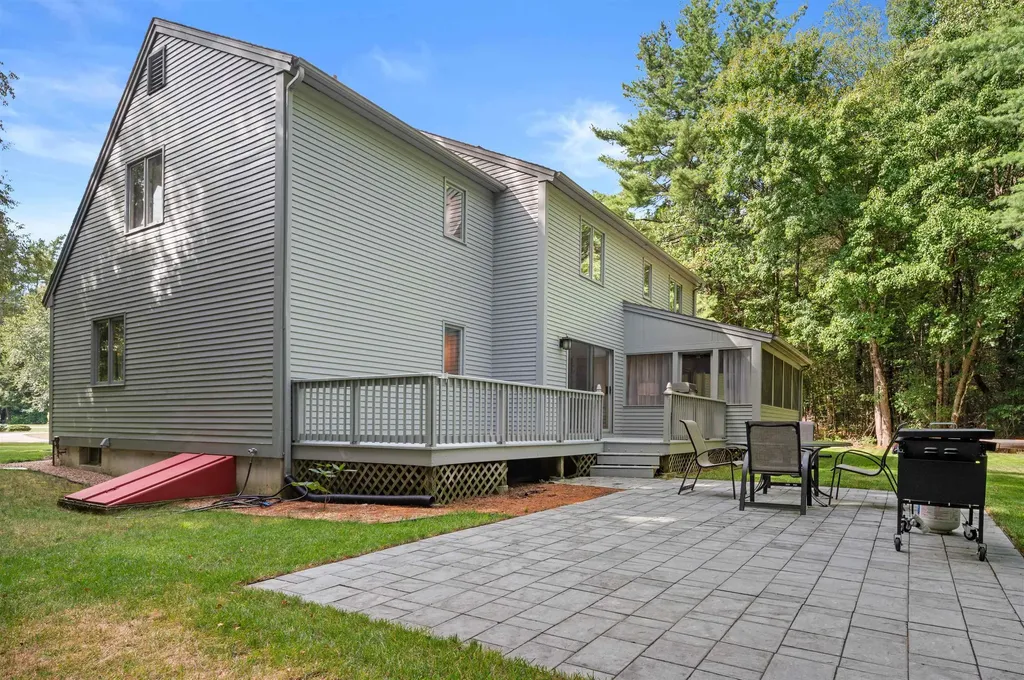 84 Bucks Hill Road Durham NH 03824