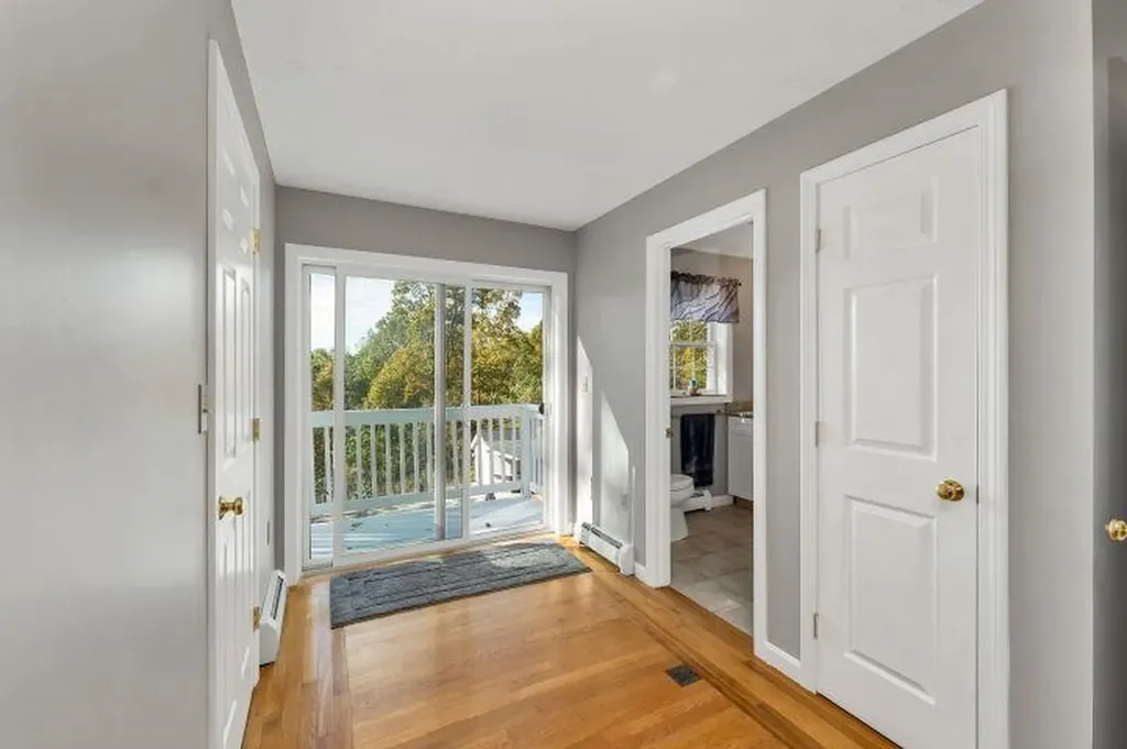 74 Nolls Farm Road Auburn NH 03032