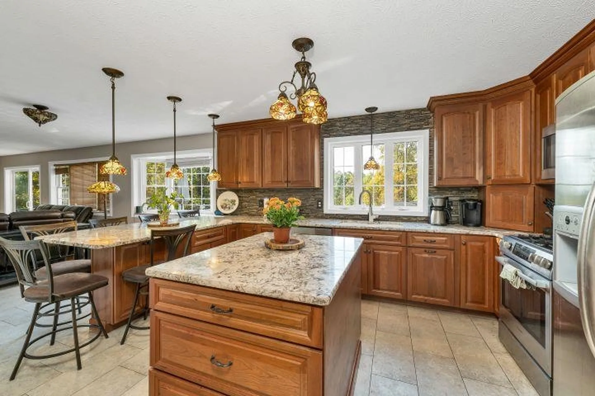 74 Nolls Farm Road Auburn NH 03032