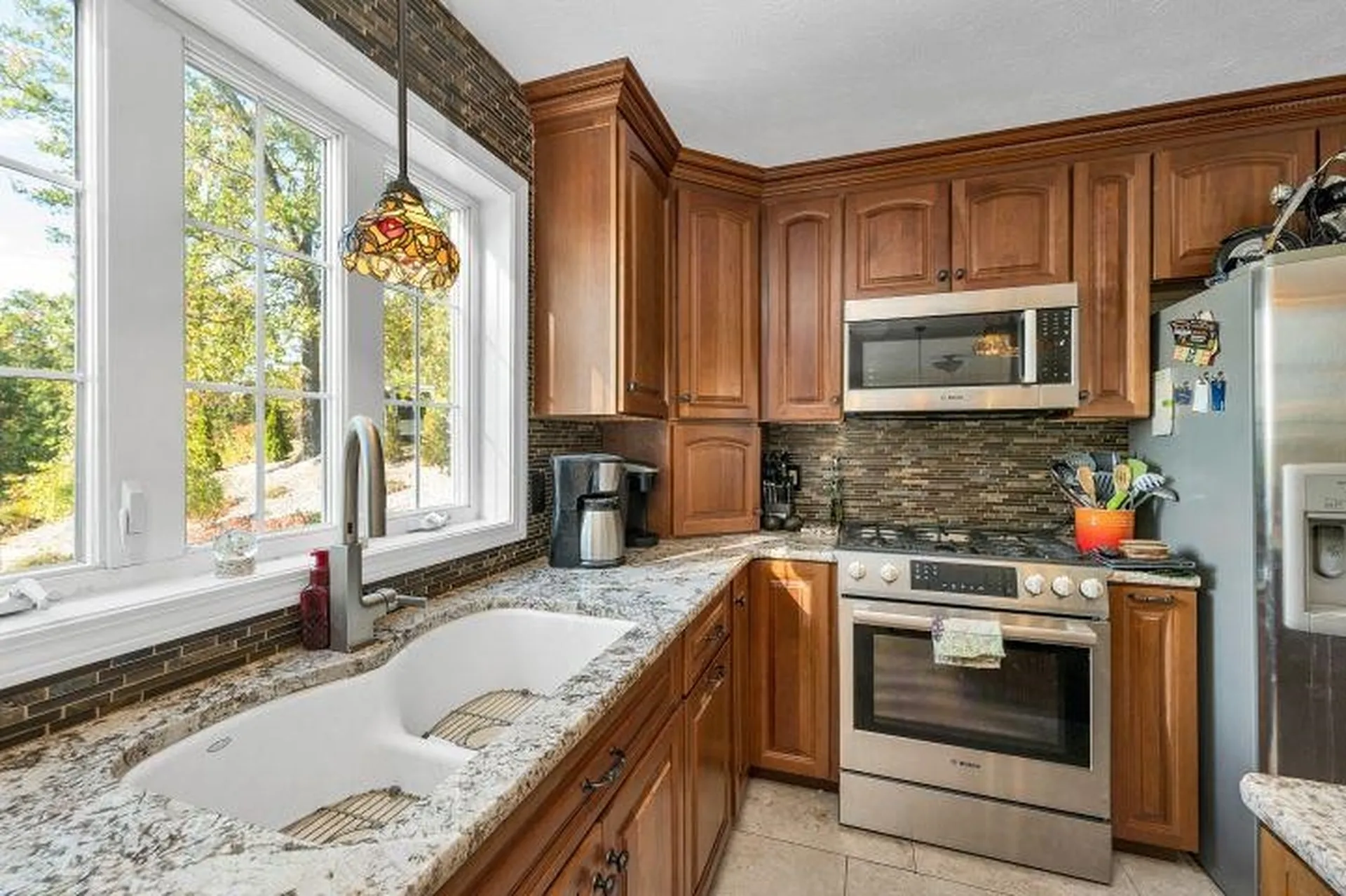 74 Nolls Farm Road Auburn NH 03032