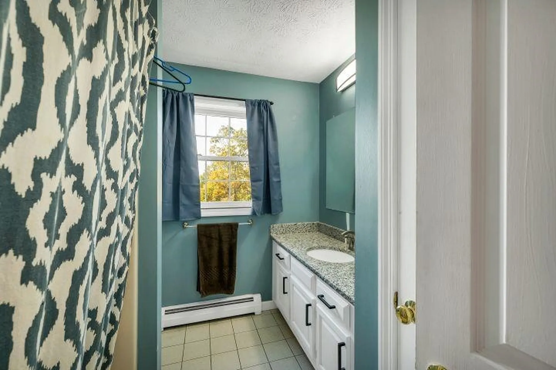 74 Nolls Farm Road Auburn NH 03032